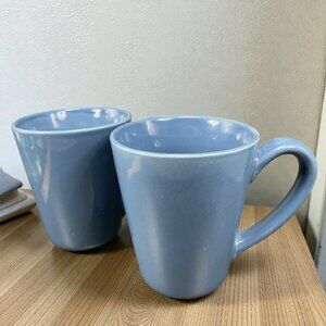 Baum Brothers Medallion Blue Coffee Mugs Cups Set 2 Stoneware Ceramic Mugs READ
